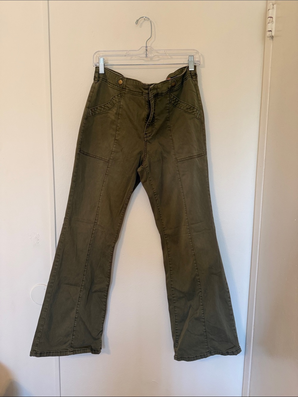 Pilcro Demilune Boot Olive Green Utility Style Flared Pants Women’s 29